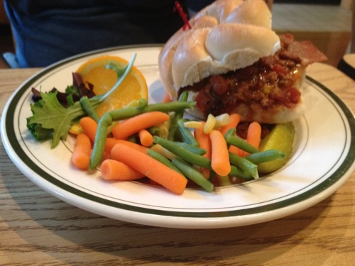 vegan pulled bbq chicken sandwich